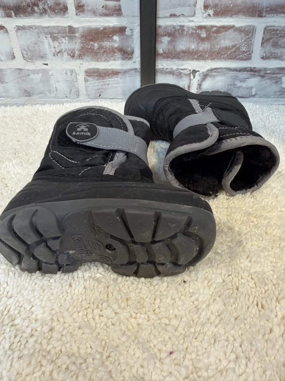 Kamik Kids Black and Gray Snow Boots infant size 6